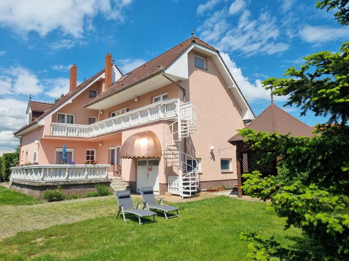 Hotel Felho Vendeghaz Keszthely Exterior foto